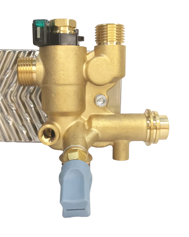 Side plug zero cold water inlet valve